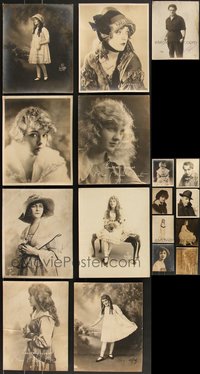 7d1097 LOT OF 17 SILENT DELUXE PORTRAIT STILLS WITH PRINTED OR STAMPED SIGNATURES 1910s-1920s