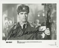 7f0011 ARNOLD SCHWARZENEGGER signed 8x10 still 1988 great close up showing his badge in Red Heat!