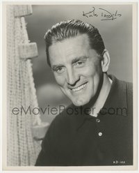 7f0026 KIRK DOUGLAS signed deluxe 8x10 key book still 1960s great head & shoulders smiling portrait!