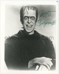 7f0053 FRED GWYNNE signed 8x10 photo 1980s best smiling portrait in makeup as Herman Munster!