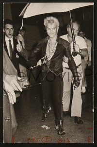 7f1538 BILLY IDOL 2 7x9 publicity stills 1984 at Radio City Music Hall & on stage by King & Gallella!