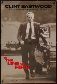 7g0372 IN THE LINE OF FIRE DS 1sh 1993 Petersen, Clint Eastwood as Secret Service bodyguard!