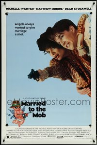 7h0330 LOT OF 18 UNFOLDED SINGLE-SIDED 27X41 MARRIED TO THE MOB ONE-SHEETS 1988 Pfeiffer, Modine!