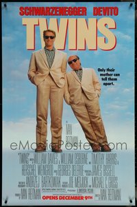 7h0020 LOT OF 20 UNFOLDED TWINS HALF SUBWAY POSTERS 1988 Arnold Schwarzenegger & Danny DeVito!