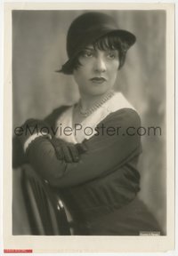 7p1304 ANITA LOOS 7x10 news photo 1931 portrait of the popular author of Gentlemen Prefer Blondes!