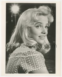 7p1403 LOLITA candid 8x10 still 1962 close up of Sue Lyon smiling on set, Stanley Kubrick classic!