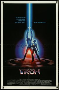 7p0622 TRON 1sh 1982 Walt Disney sci-fi, Jeff Bridges in a computer, cool special effects!