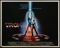 7r0890 TRON 1/2sh 1982 Walt Disney sci-fi, Jeff Bridges in a computer, cool special effects!