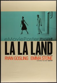 7r0495 LA LA LAND teaser DS 1sh 2016 great image of Ryan Gosling & Emma Stone leaving stage door!