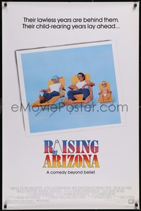 7r0558 RAISING ARIZONA 1sh 1987 Coen Brothers, best art of Nicolas Cage, Holly Hunter & baby!