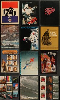 7s0534 LOT OF 28 SOUVENIR PROGRAM BOOKS 1940s-1980s from a variety of different movies!