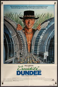 7t0831 CROCODILE DUNDEE 1sh 1986 Daniel Goozee art of Paul Hogan looming over New York City!