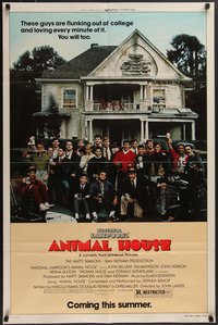 7x0190 ANIMAL HOUSE advance 1sh 1978 cool portrait of John Belushi & cast in front of frat house!