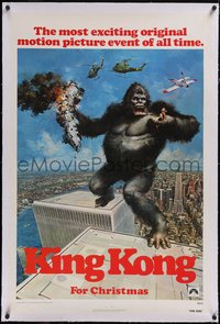 7x0607 KING KONG linen teaser 1sh 1976 John Berkey art of the BIG Ape standing on the Twin Towers!